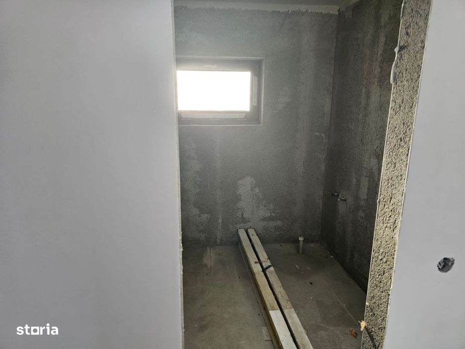Casa individuala , 4 camere , 3 bai ,150 mp , teren 500 , Dezmir