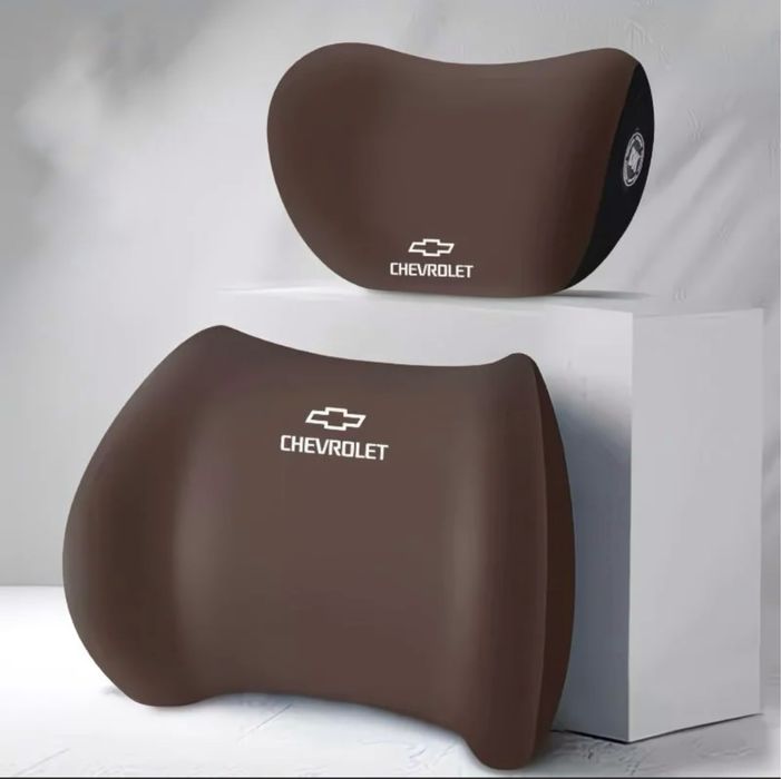 Подушки на изголовья сидений