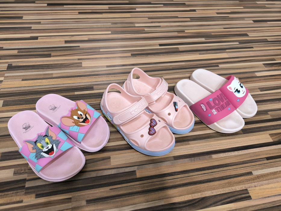 Papuci/ sandale fete 29-30