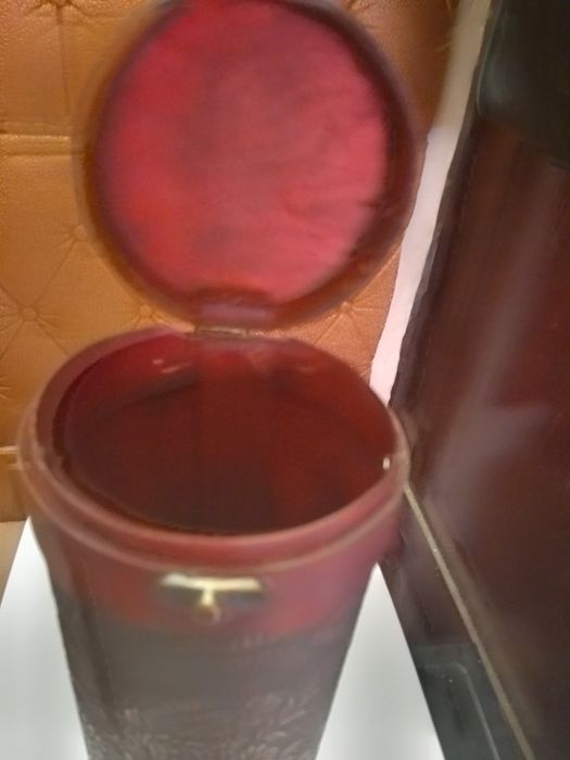 Сувенир-кутия за вино