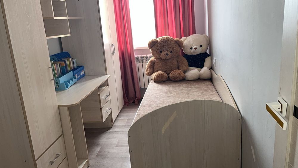 Жаксы жағдайда мебельдер