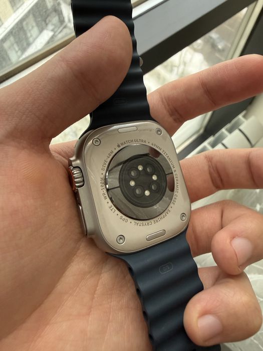 Продам Apple Watch Ultra 2