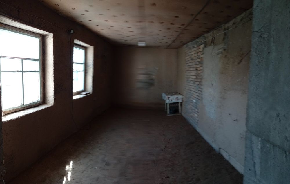 Продам дом нужен внутренний ремонт...