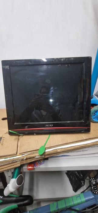 Продам телевизор