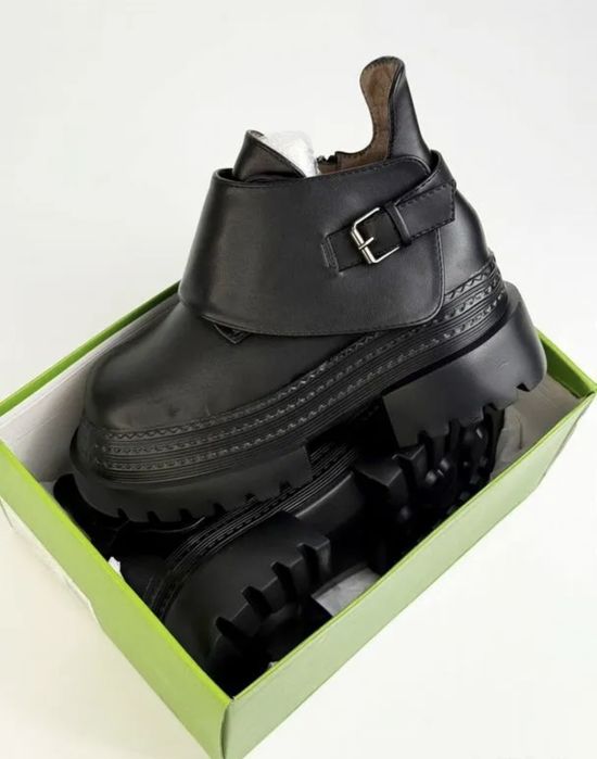 Ботинки зимние новые