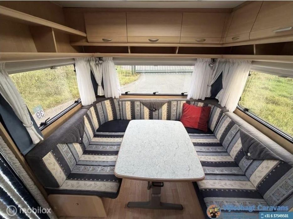 Rulota Dethleffs Camper 460, super dotata, foarte bine intretinuta.