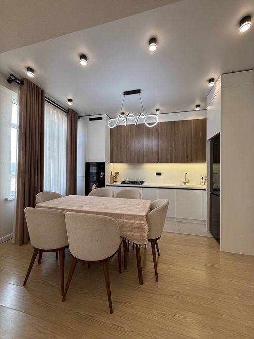 3 комнатная 84 м²  ЖК Parkent Plaza