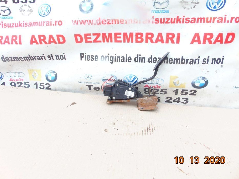 Pedala acceleratie Suzuki Jimny dezmembrez Jimny Vitara Samurai