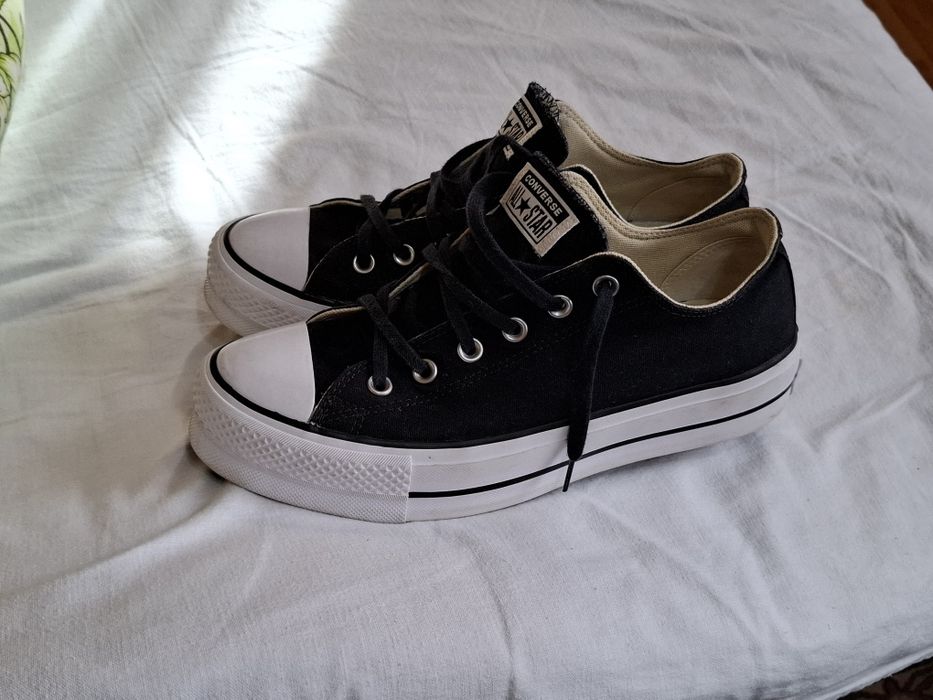 Tenesi Converse Women