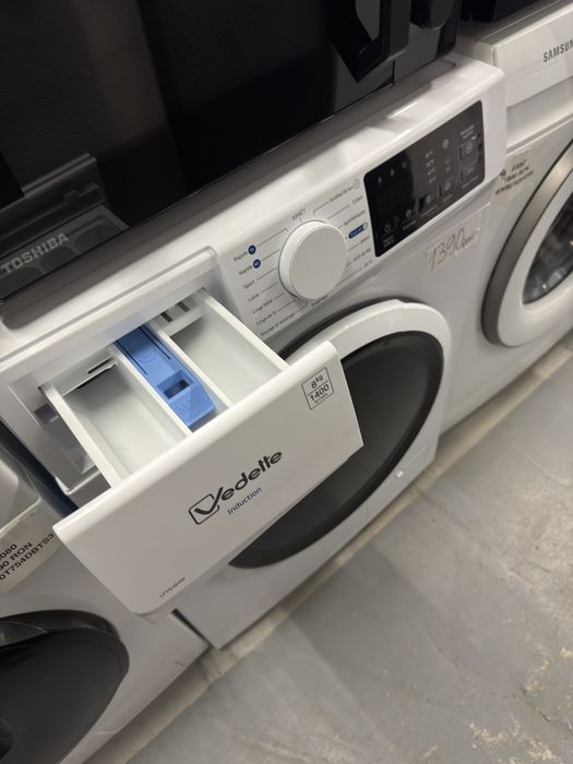 Mașină de spălat rufe Vedette LFVQ384W