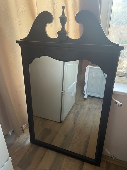 Класическо огледало с рамка масив,американско;Ikea бяло