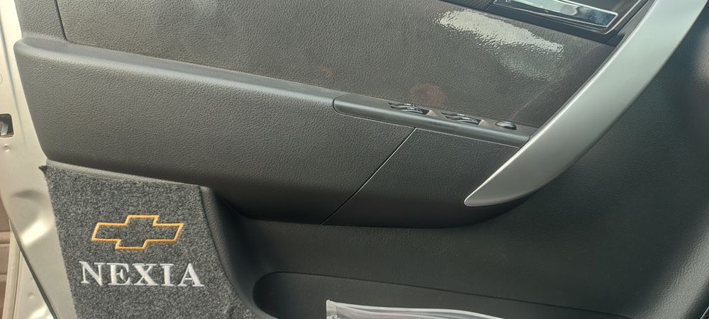 Продам хорошую машину