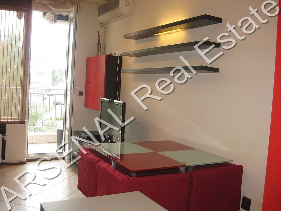 Дава се под наем Тристаен апартамент в София, Младост 1 - 92 кв.м за 700 € - Снимка #4