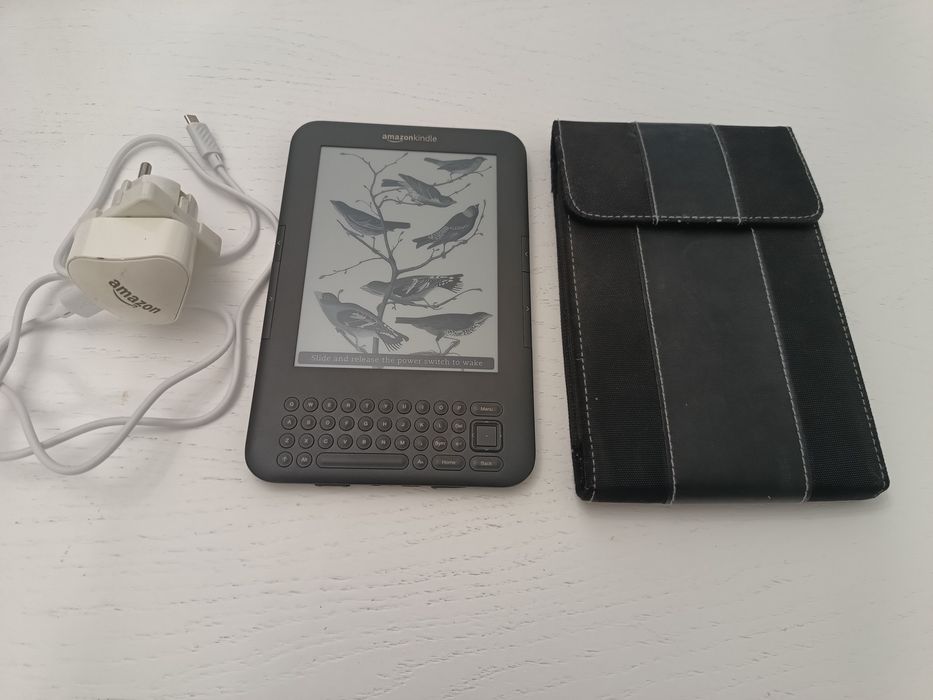 Amazon kindle 3 keyboard wifi- D00901