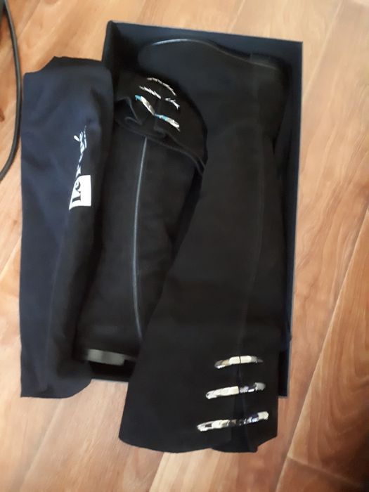 Продам итальянские сапоги-ботфорты