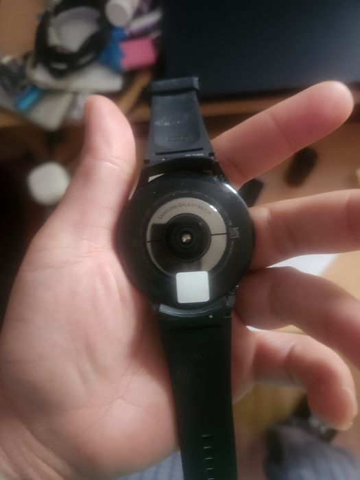 Samsung galaxy watch 4 classic lte folosit doar 4 luni