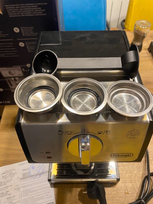 Кафе машина DeLonghi