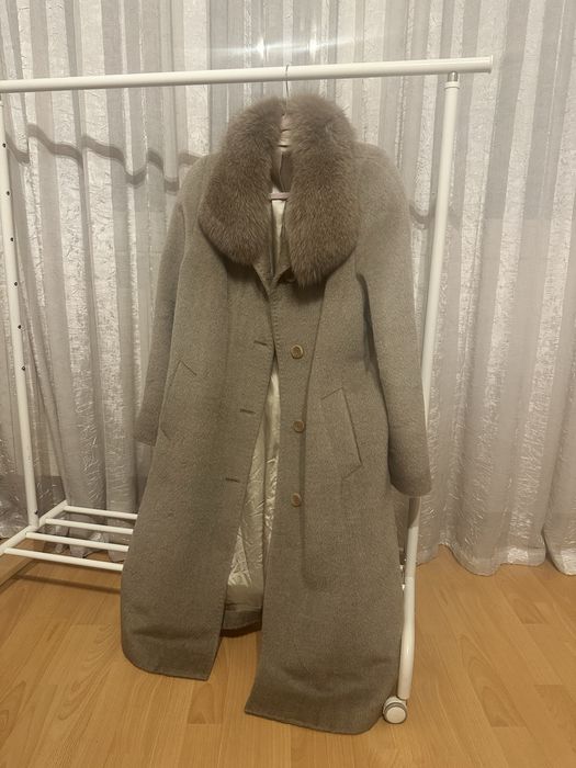 Palton lung guler vulpe M-L