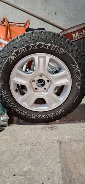 Офроуд гуми Maxxis