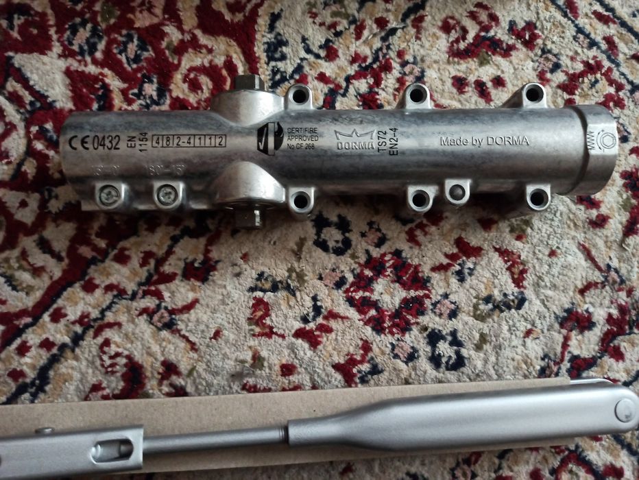 Доводчик дверной Dorma/dormakaba