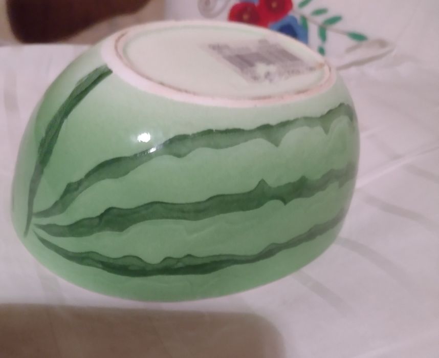 Десертни и салатни купички Диня