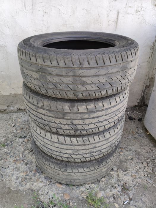 Шины летние 215/60/16