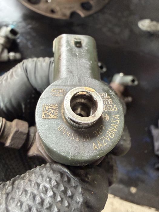 Injector,set injectoare opel insignia 2.0cdti\euro 5