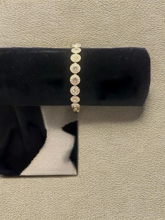 Bratara Swarovski Angelic Una Gold