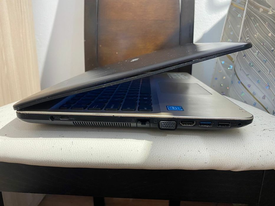 ASUS Vivobook c Type-C/SSD