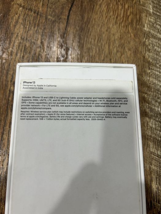 Продам Apple iPhone 13 128 ГБ Розовый