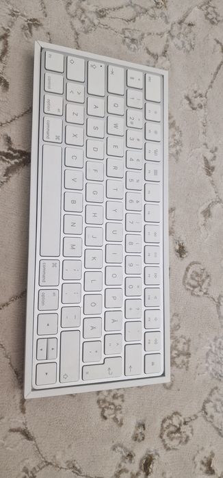Apple keyboard 2 model A1644