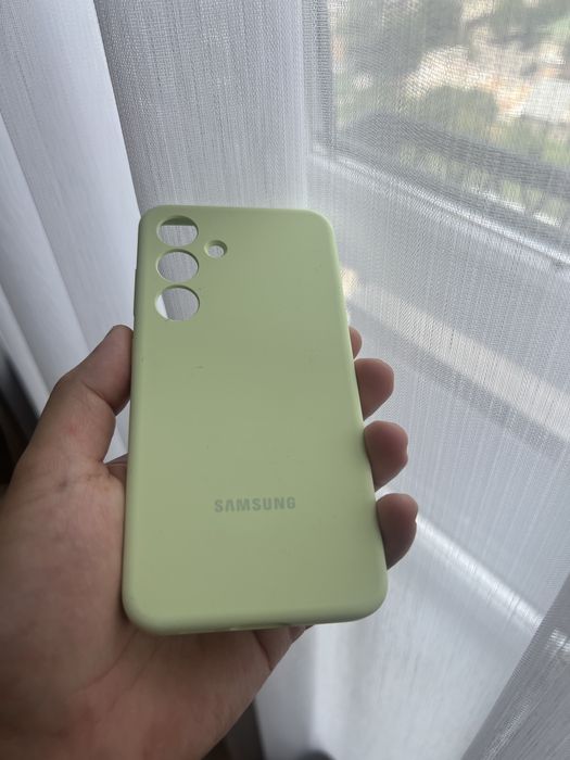 Зеленый силиконовый кейс для galaxy s24