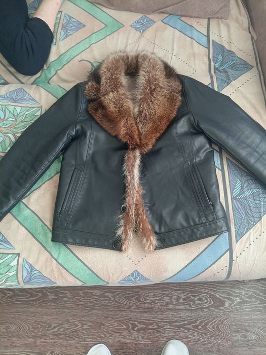 Продам куртку, тёплая