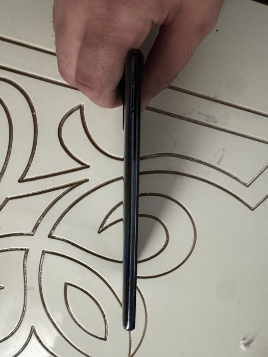 Телефон на запчасти