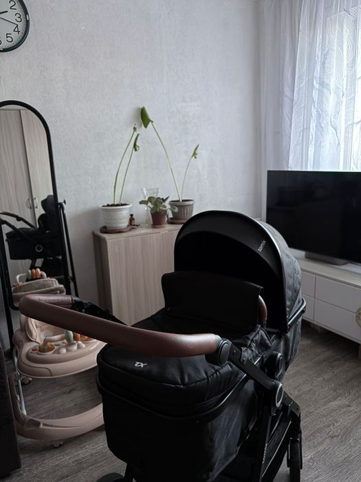 Коляска трансформер TOMIX Bonny, черный