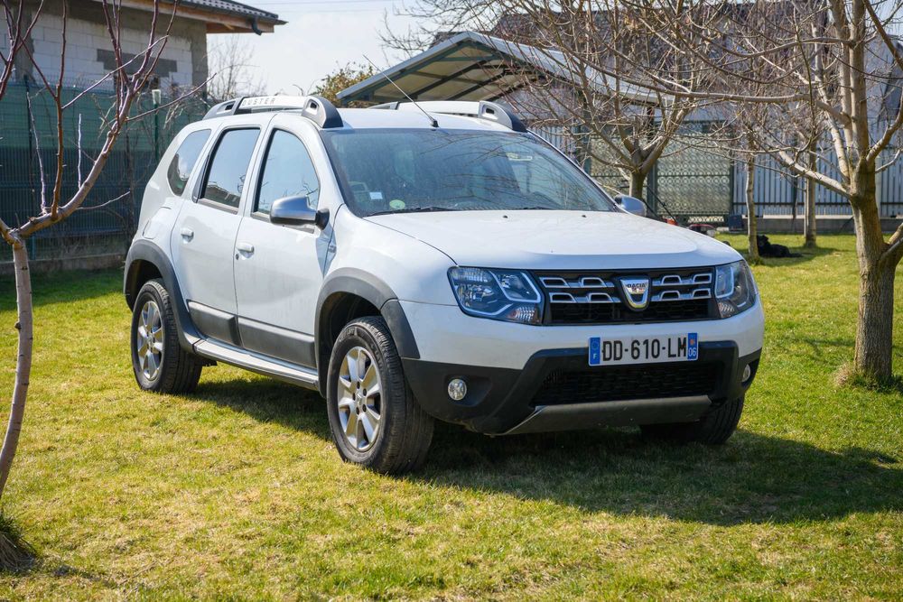 Dacia Duster 1.5 dCi 4x4 recent adus