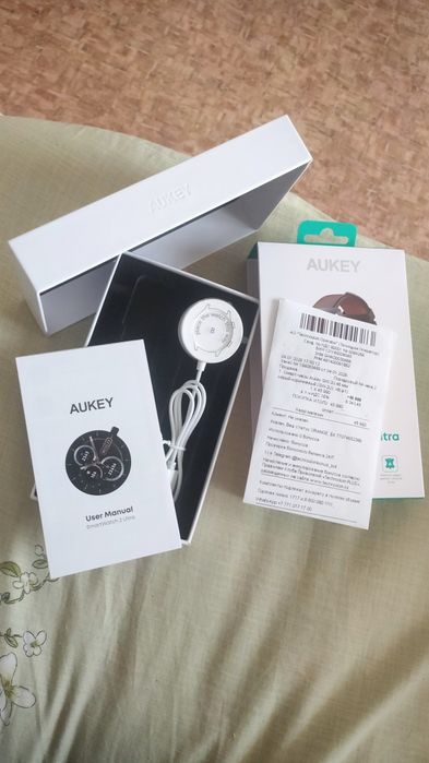 Смарт часы Aukey