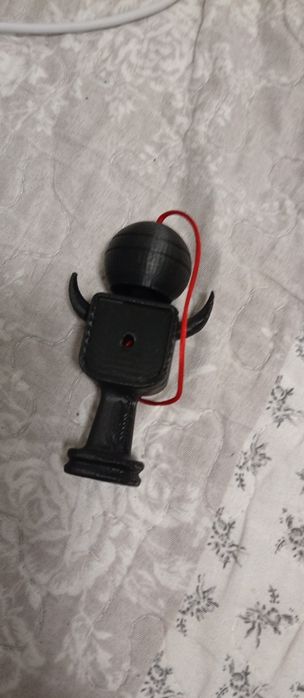 geeker pe culoarea negru