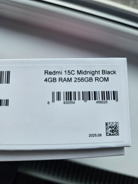 Redmi 15 c 8 GB ram,  memorie 256 GB 6000 mh sigilat