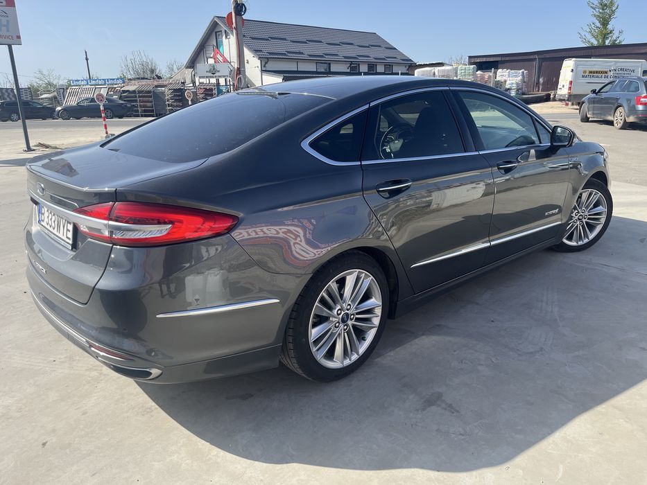 Ford Mondeo Vignale hibrid 187 cp,  99.500 km