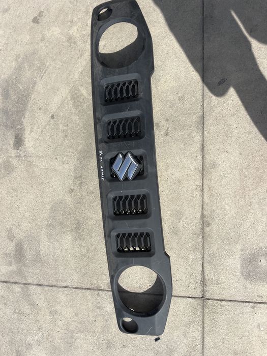 Решетка Suzuki Jimny 2018- 3бр