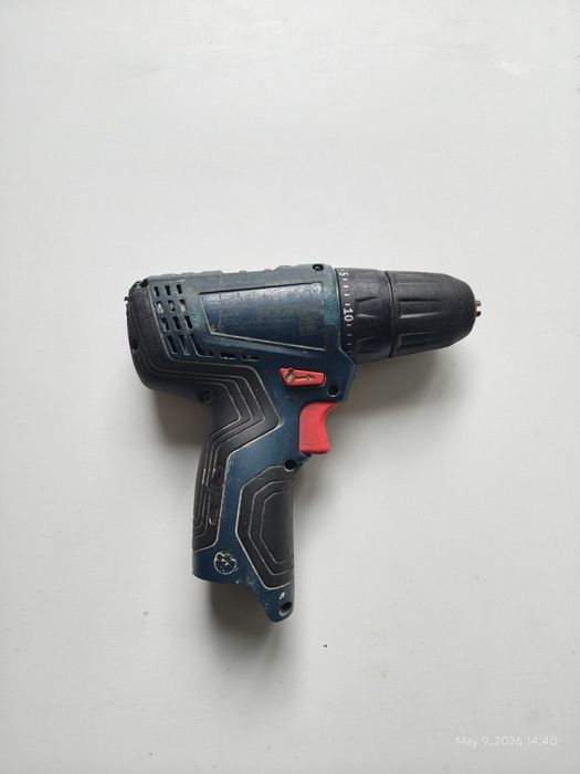 Винтоверт Bosch Professional GSR 120-Li