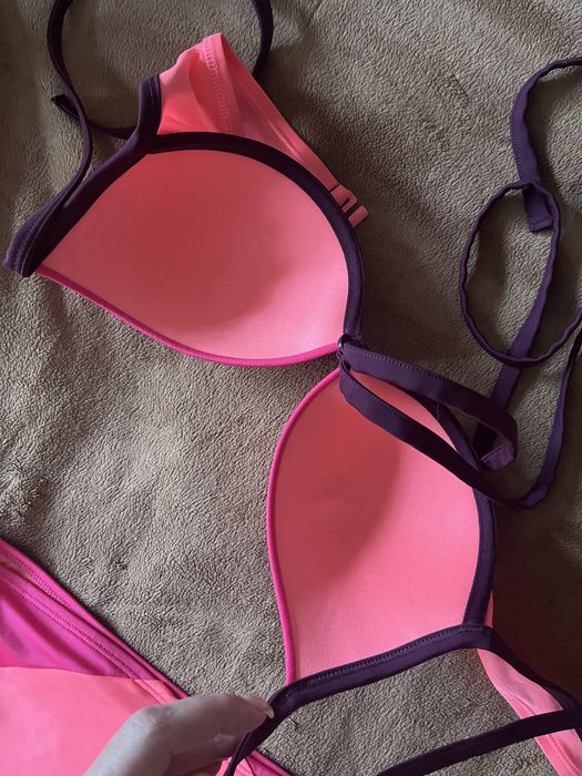 Продам купальник