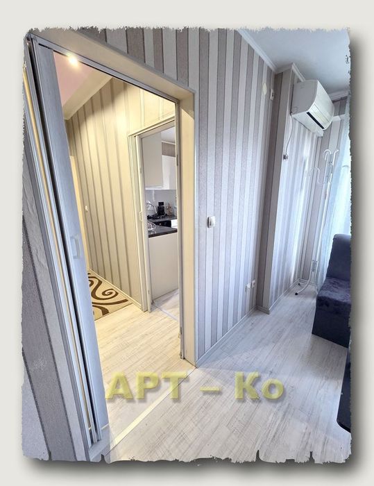 Дава се под наем Двустаен апартамент в Перник, Център - 65 кв.м за 360 € - Снимка #2