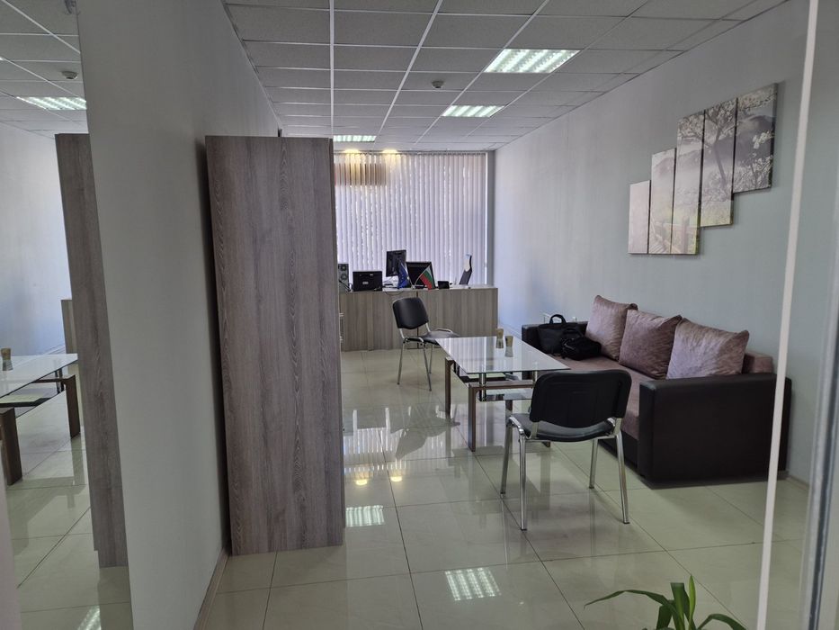 Продава се Офис в Стара Загора, Самара 1 - 39 кв.м за 1569 €/кв.м - Снимка #1