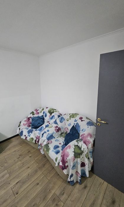 Продам два кресла