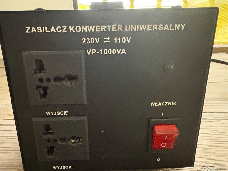 Transformator Convertor tensiune Volt Polska VP1000 230V-110V / 110V-230V 1000VA metalic