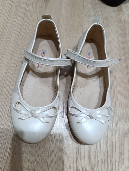 Детская обувь для девочки