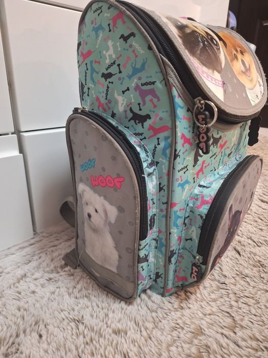 Ергономична ученическа раница