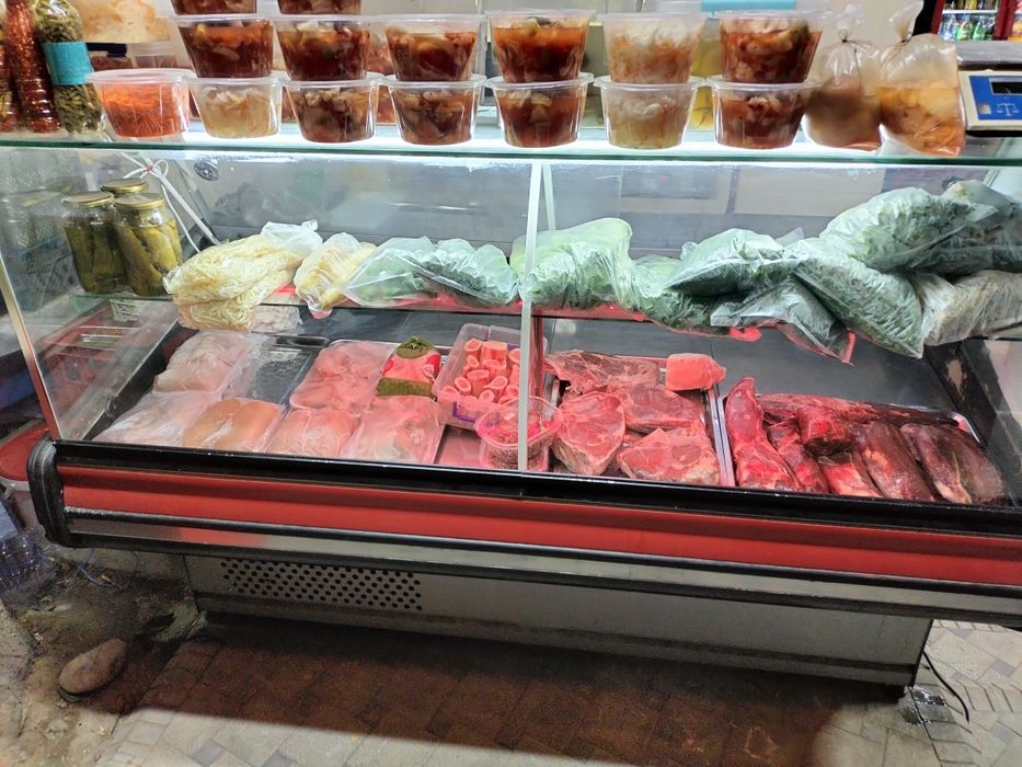 Озик-овкат магазинига карашли Гушт махсулотлари лавкаси Арендага